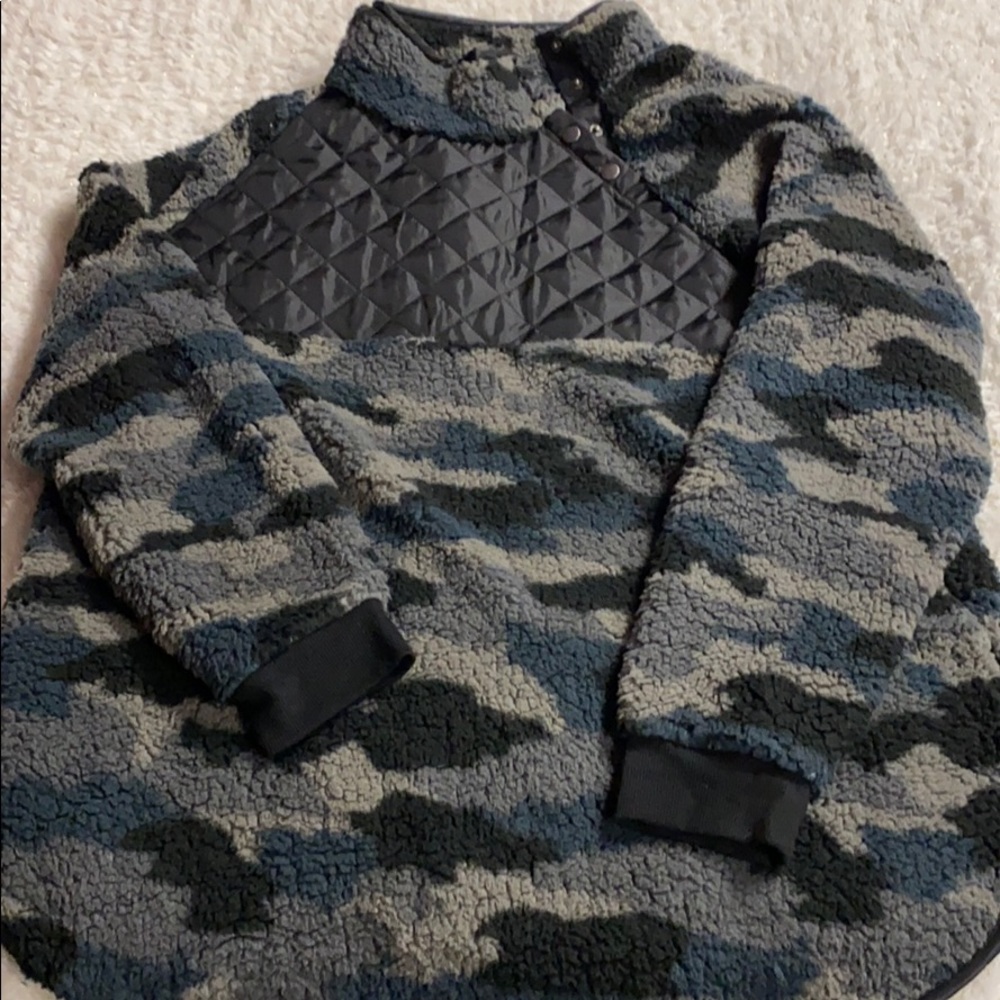 Camo light weight Sherpa